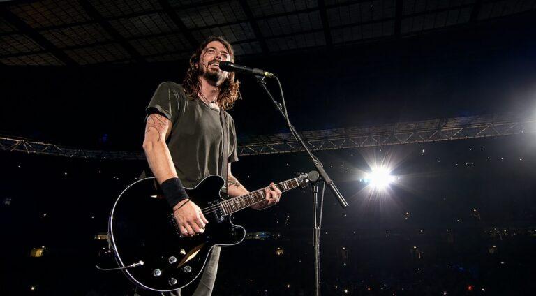 Foo Fighters deve voltar ao Brasil em 2027, afirma José Norberto Flesch