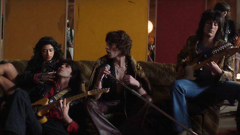 Rolling Stones igualam os Beatles com 15º álbum no topo das paradas do Reino Unido