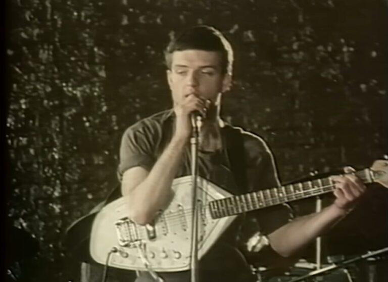 Joy Division anuncia box Eternal (Live) com 16 shows, gravações inéditas e documentário restaurado