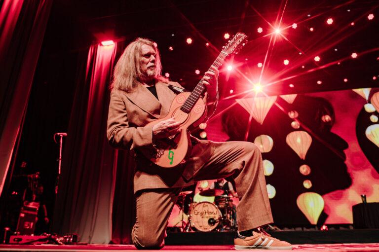Humberto Gessinger traz turnê “Acústicos Engenheiros do Hawaii” para Curitiba em julho