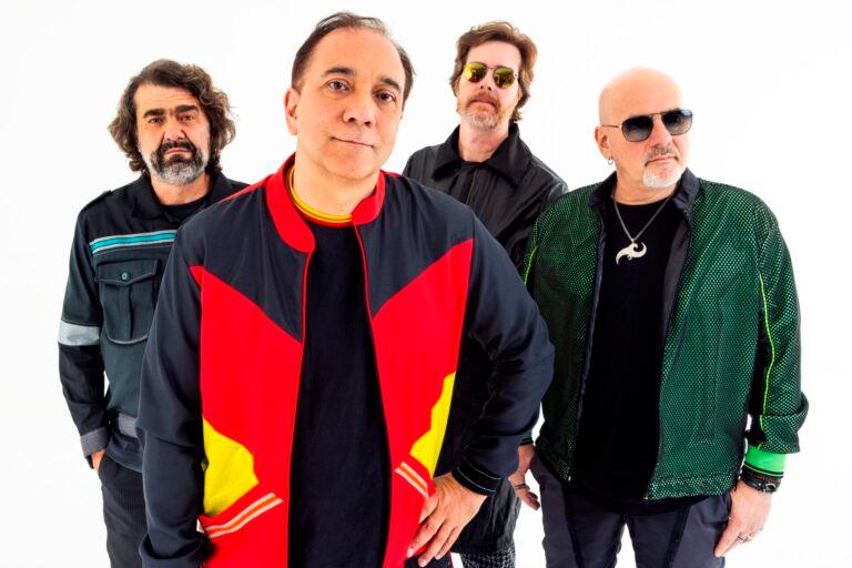 Biquini celebra 40 anos com show em Curitiba durante estreia do Brasil na Copa do Mundo