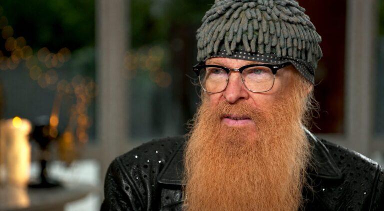ZZ Top vai continuar sem Frank Beard? Billy Gibbons explica por que decidiu seguir com a banda: “Ainda somos o ZZ Top”