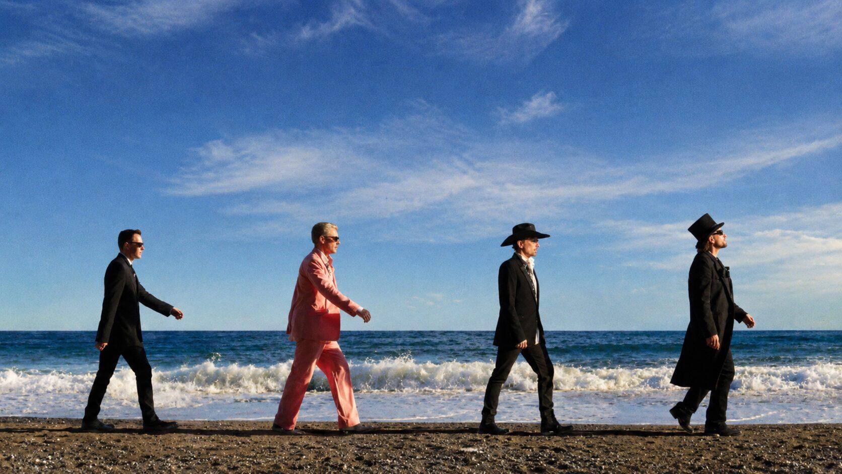U2 anuncia novo álbum “Carnaval De Luz” com última gravação de Dolly Parton e lança “Silencio”