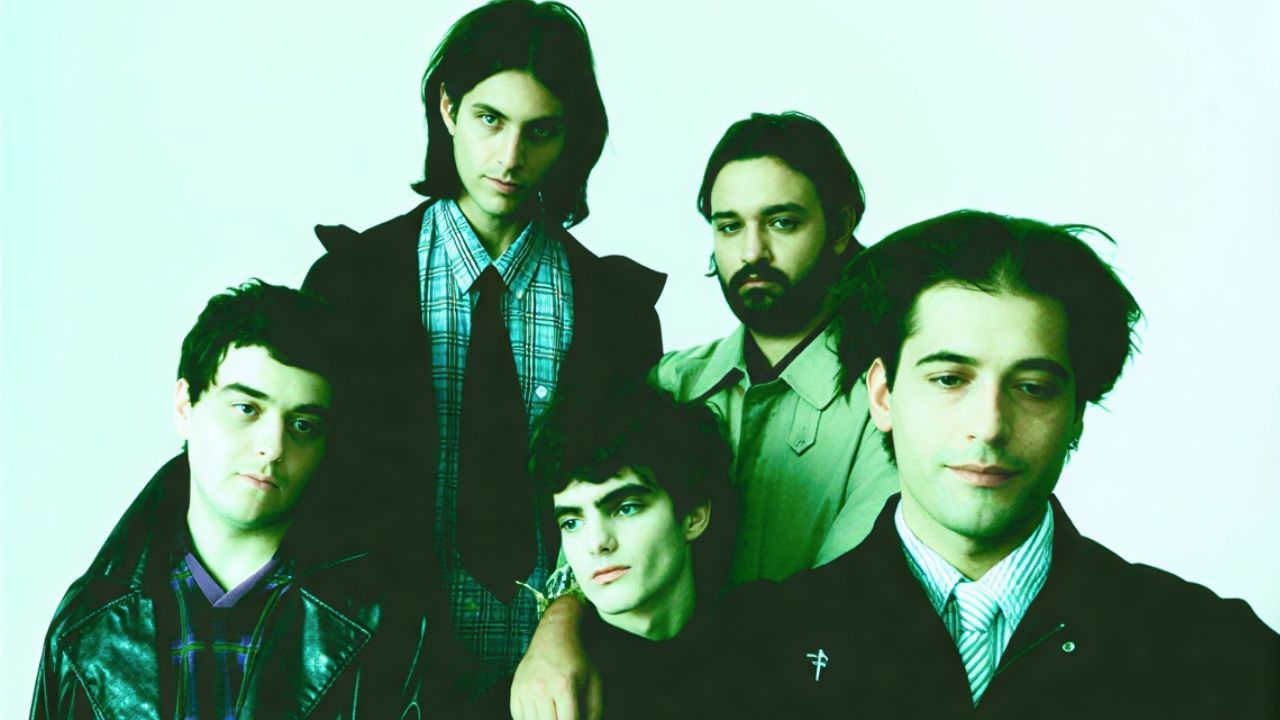 Jovens Ateus conversou com a Mundo Livre FM sobre o álbum Vol. 1, influências musicais e a abertura do show do New Order no Brasil.