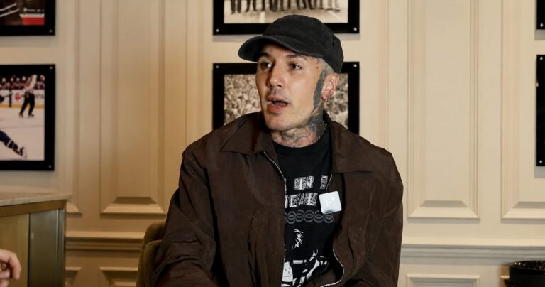 Oli Sykes explica por que o Bring Me The Horizon abandonou o deathcore e passou a explorar novos estilos musicais.