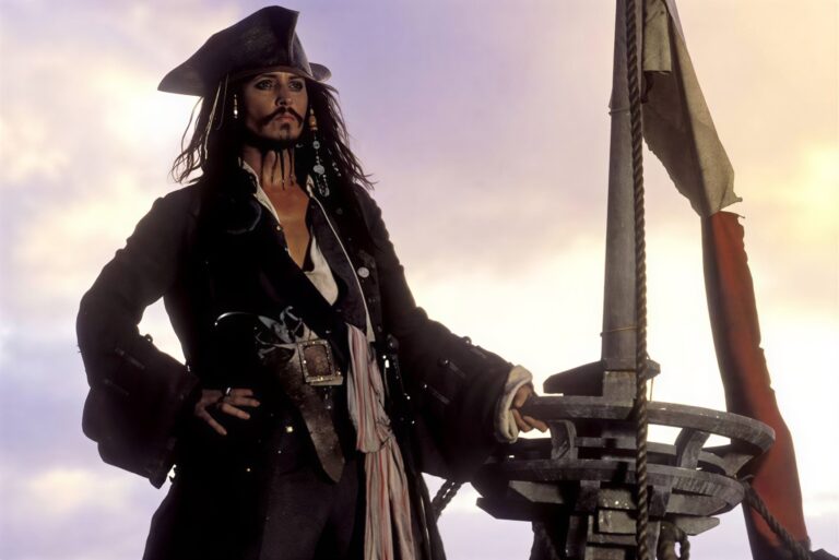 Johnny Depp como Jack Sparrow em Piratas do Caribe