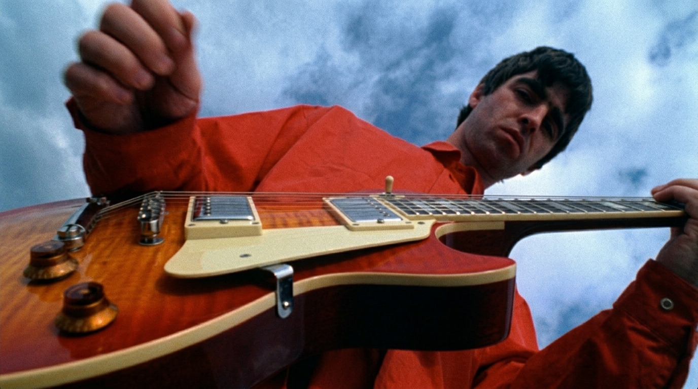 Liam Gallagher durante apresentação do Oasis